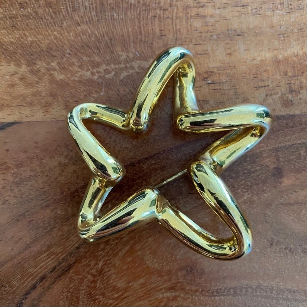 Statement Large Chunky Gold Tone 3D Star ⭐️ Brooch Vintage - Picture 3 of 9
